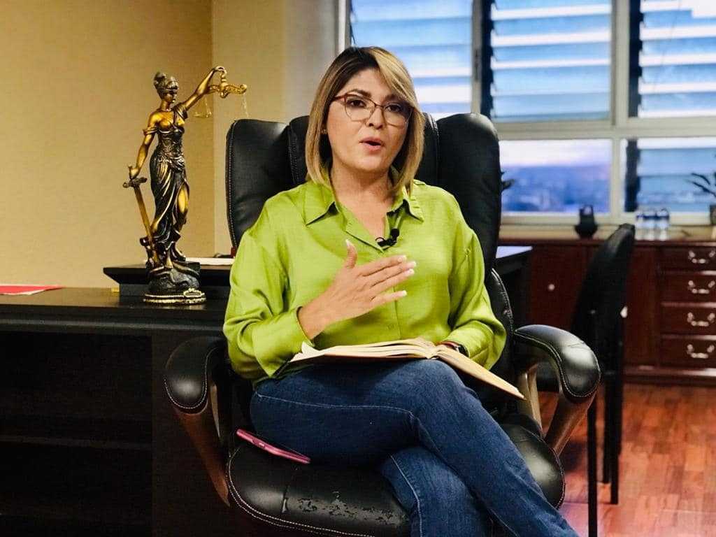 Secretaria Angelica Smith destaca los tres decretos aprobados en la primera sesión extraordinaria